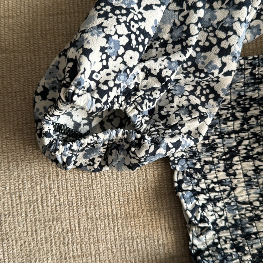 Abercrombie puff sleeve cropped top - Picture 6 of 6